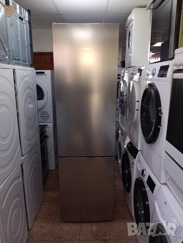 Иноксов комбиниран хладилник с фризер Бош Bosch Total No Frost A+++ 2 години гаранция!