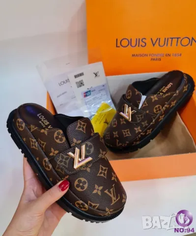 дамски комплект чехли и чанта louis vuitton , снимка 8 - Чанти - 47323903