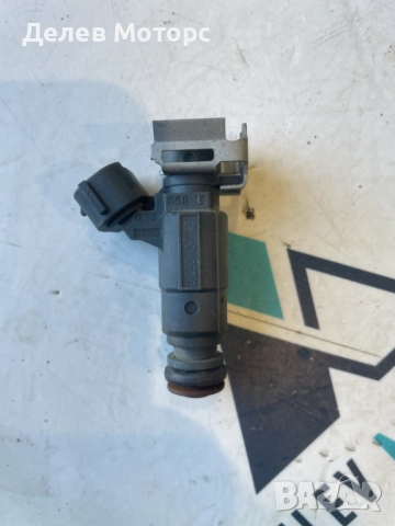 9676017480 инжектирана дюза от Пежо 208 1.2i VTi, 82 кс., 5 ск., 2019г., 29 000 км., двигател HMR, снимка 2 - Части - 51881230