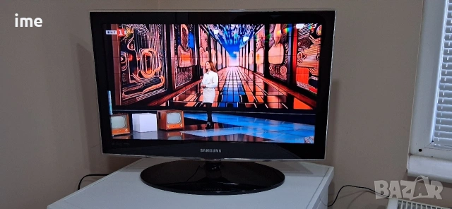 LED телевизор Samsung НОМЕР 61. Model UE26C4000PW. 26инча 66см. Цифров и аналогов тунер.