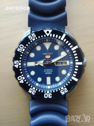 seiko 5 sport