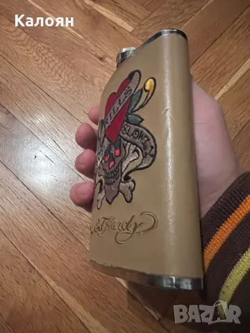 Манерка Ed Hardy облицована с кожа и бродерия на винтидж татуировка, снимка 8 - Други - 48180079