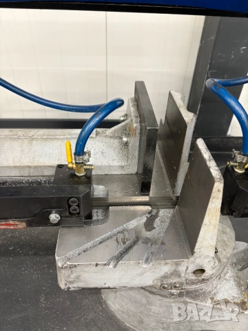 Лентоотрезна машина Pilous Arg 235, втора употреба е , снимка 5 - Други машини и части - 53426929