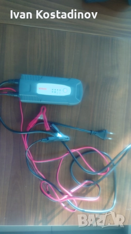 Зарядно устройство за кола BOSCH C1, снимка 2 - Аксесоари и консумативи - 52920017