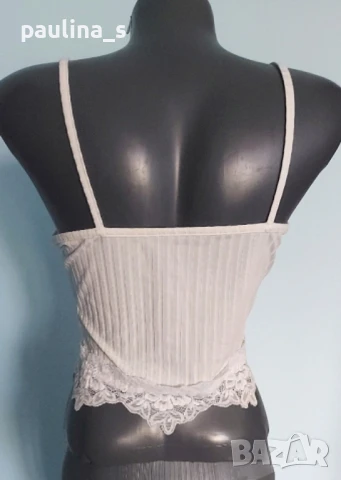 Три различни броя / Марков потник с дантела "women secret", "Romwe" и "H&M" , снимка 11 - Корсети, бюстиета, топове - 45108447