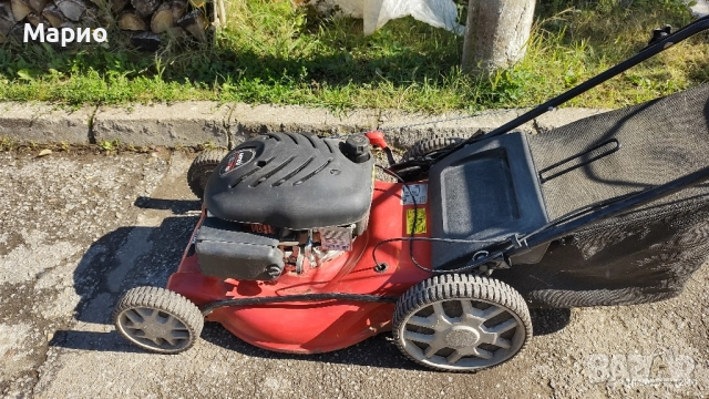 Бензинова косачка , снимка 2 - Градинска техника - 52113594
