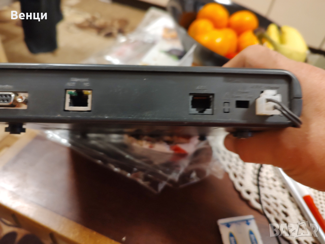 Жичен модем, снимка 5 - Рутери - 44535976