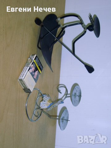 2 - БРОЯ    МЕТАЛНИ    СВЕЩНИЦИ   ЗА   ПО   1  и  2бр.    СВЕЩИ- ХУДОЖЕСТВЕНА   ИЗРАБОТКА, снимка 4 - Други стоки за дома - 41857156