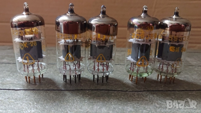 Нови радиолампи gold pin ECC865, ECC85. Използвани радиолампи gold pin ECC865. , снимка 3 - Ресийвъри, усилватели, смесителни пултове - 52750133