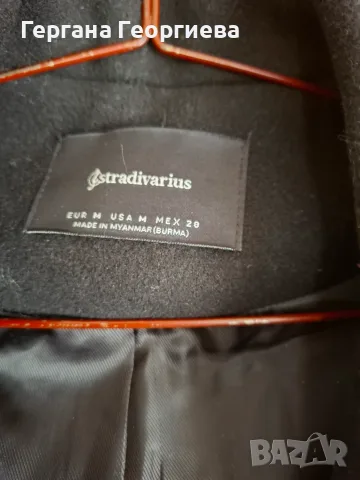 Ново дамско палто Stradivarius, снимка 3 - Палта, манта - 55852722