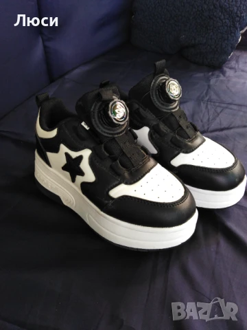 Детски маратонки с колелца-ролери