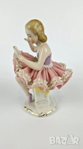 Порцеланова фигура на балерина с дрезденска дантела - Wilhelm Rittirsch, снимка 2 - Статуетки - 53066951