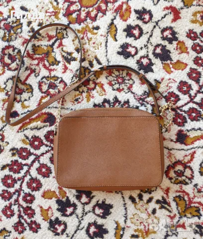 оригинална Michael Kors чанта кожа сафиано налична, снимка 2 - Чанти - 48681670