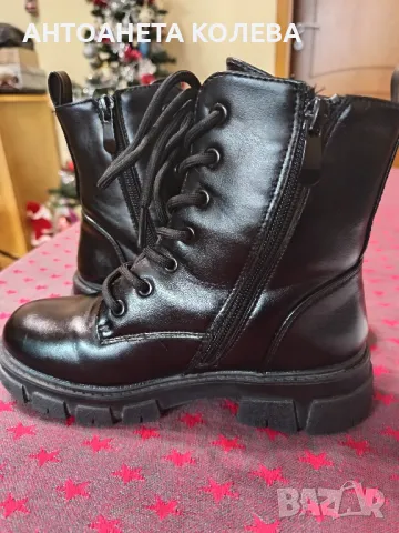 Черни боти за момиче , снимка 2 - Детски боти и ботуши - 48517677