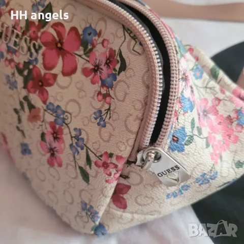 Guess флорална чантичка, снимка 2 - Чанти - 49389985