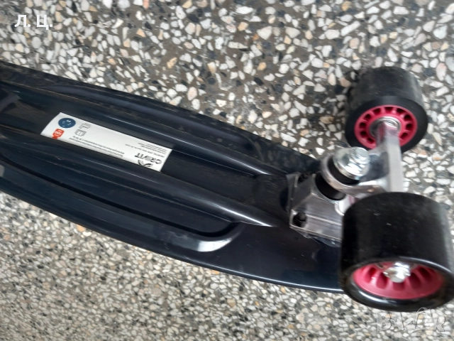 Скейтборд Crivit 20-100 kg Нов, снимка 6 - Скейтборд, ховърборд, уейвборд - 52051473