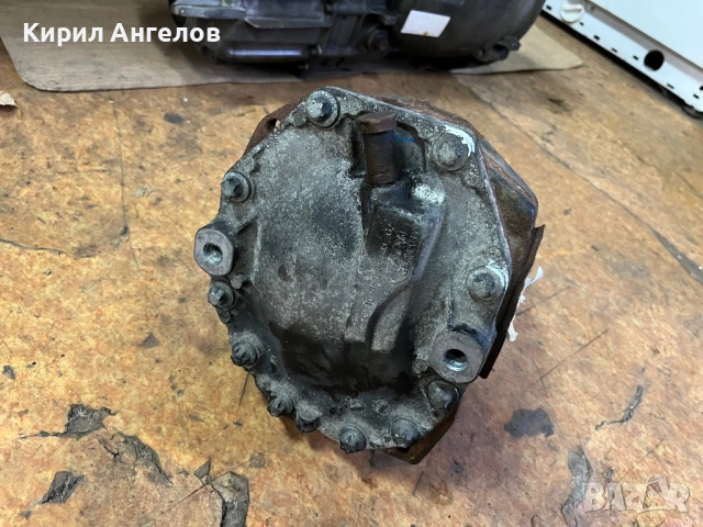 Диференциал за Mercedes C-class W203 3.2i (3.27), снимка 2 - Части - 51701393