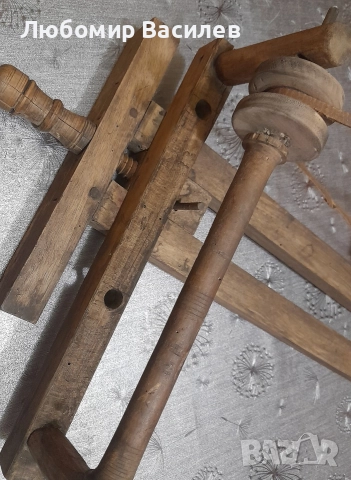 Автентичен дървен чакрък, кожен ремък и система за опъване на ремъка. , снимка 2 - Други - 52899827