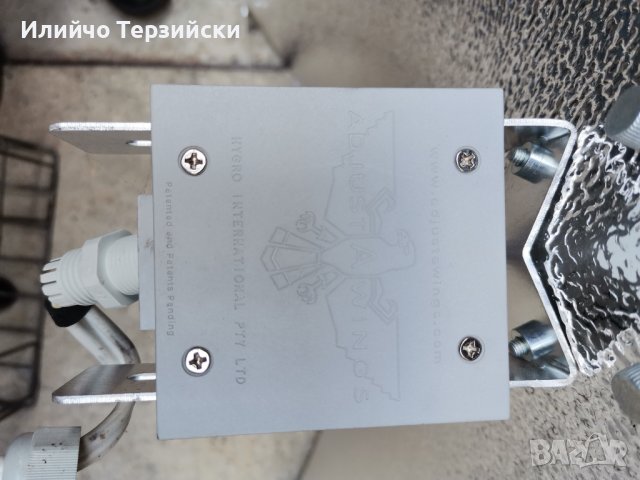 рефлектор Adjust-A-wing с лампа 600 W, снимка 5 - Лампи за таван - 40919441