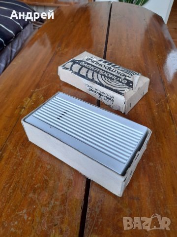 Стар електрически звънец Електроника, снимка 2 - Антикварни и старинни предмети - 41458435