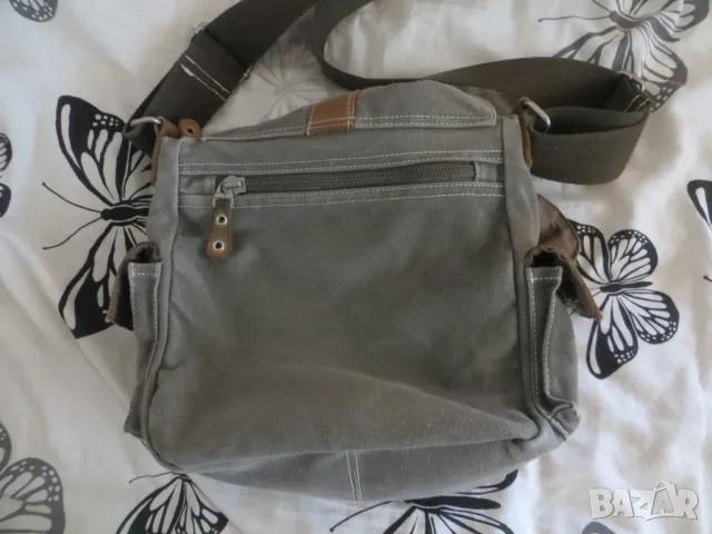Спортна чанта комбинация от брезент и кожа, снимка 3 - Чанти - 50258341