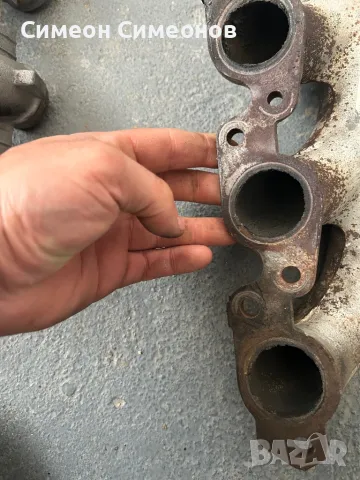 Всмукателен и изпускателен колектори за Мерцедес w124 300D, снимка 2 - Части - 49699288
