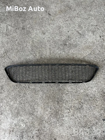 Решетка броня средна БМВ Е91 BMW