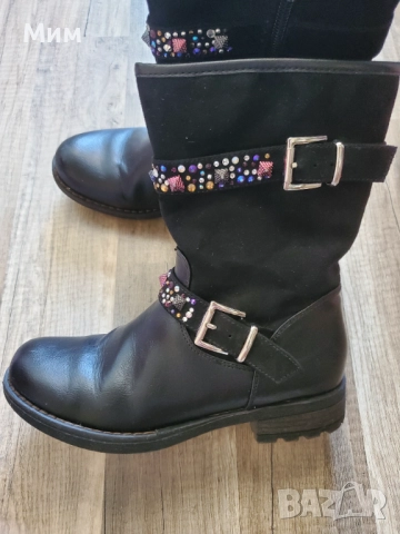 Детски зимни боти и ботуши, снимка 2 - Детски боти и ботуши - 51526712