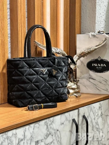 чанти prada , снимка 9 - Чанти - 50745556