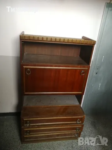 Модулна секция на 3 части (Шкаф, Барче, Скрин) – Продават се заедно или поотделно, снимка 3 - Секции и витрини - 47338454