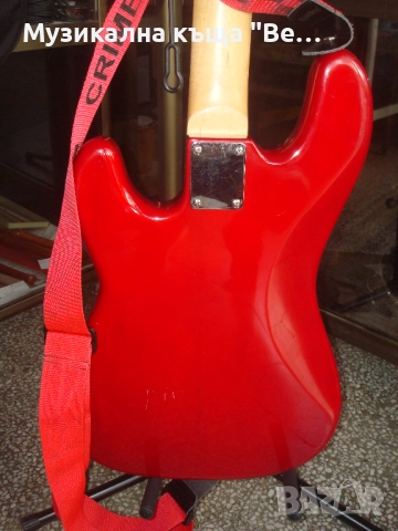 Бас китара с колан и калъф, снимка 11 - Китари - 51719582