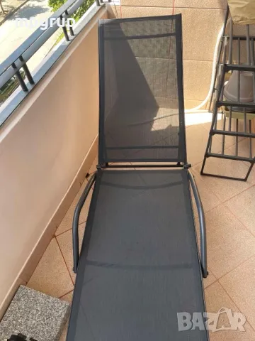 Продавам перфектен шезлонг, снимка 3 - Къмпинг мебели - 50045136