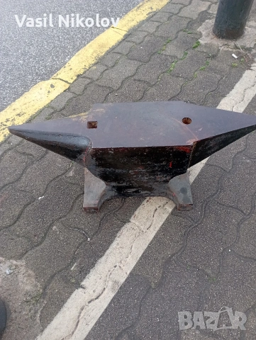 Наковалня 100 кг и Менгеме 2бр Български 