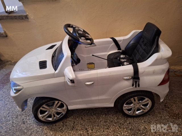Електрическа детска количка Mercedes с дистанционно от Германия 1-5 г., снимка 3 - Детски велосипеди, триколки и коли - 51910828
