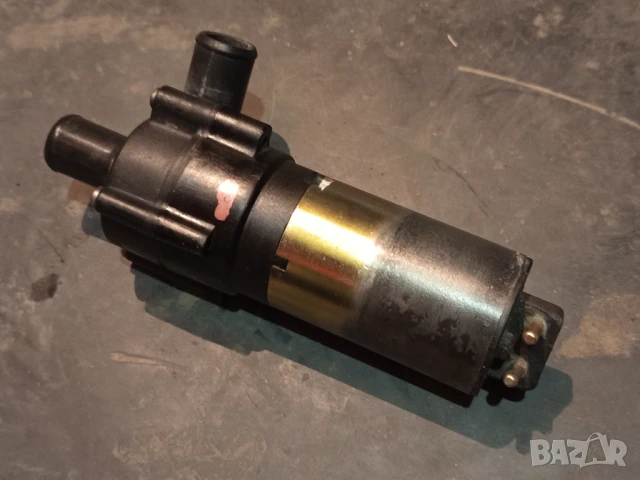 Електрическа водна циркулационна помпа за MERCEDES C-class W202 E-class W210 CLK W208 SLK R170, снимка 1