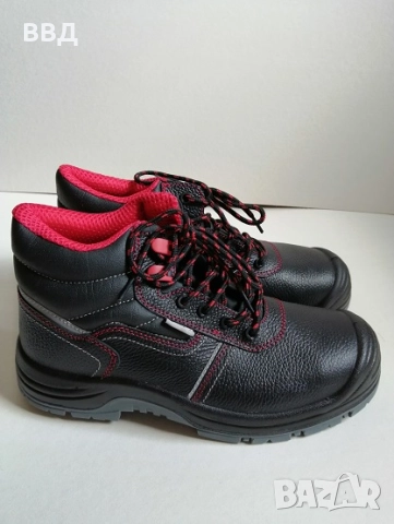 Работни обувки нови