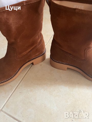 Велурени ботуши Clarks, снимка 1