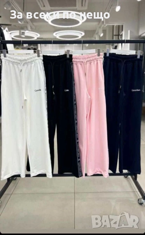 Calvin Klein Дамски Спортен Комплект🔝Дамски Спортен Екип Келвин Клайн Код LFS657, снимка 3 - Спортни екипи - 51625556