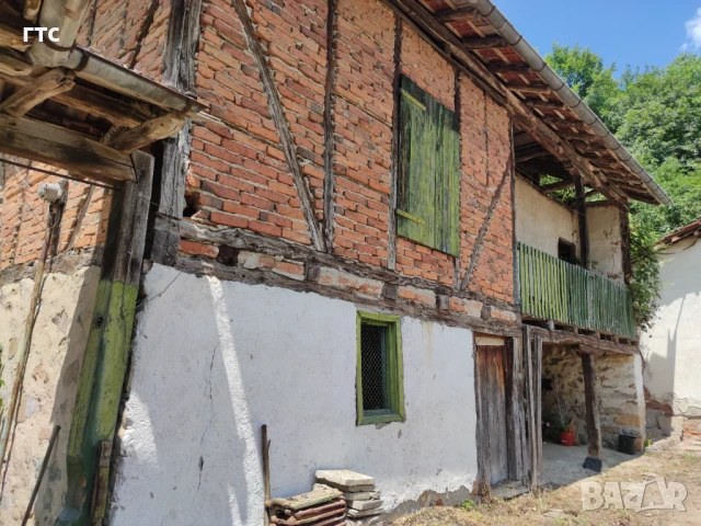 Продава къща в гр. Етрополе, снимка 2 - Къщи - 51003760