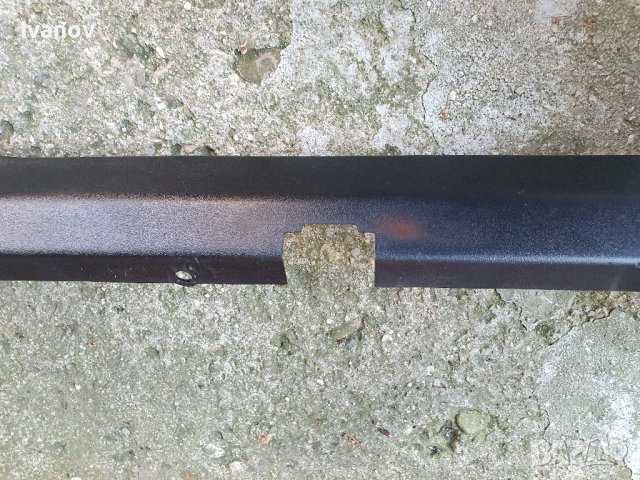 кори за багажник бмв е36 седан кора над резервната гума  лайсна странични кори капаци стопове , снимка 9 - Части - 42106272