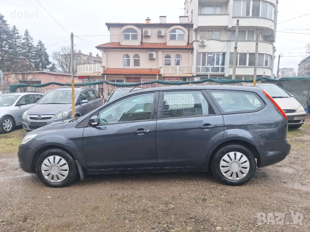 Форд Фокус 1.6HDI 90кс Клима, снимка 3 - Автомобили и джипове - 53063416