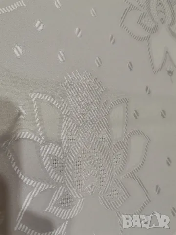 нова бяла покривка за маса 200/150см, снимка 3 - Покривки за маси - 47978836