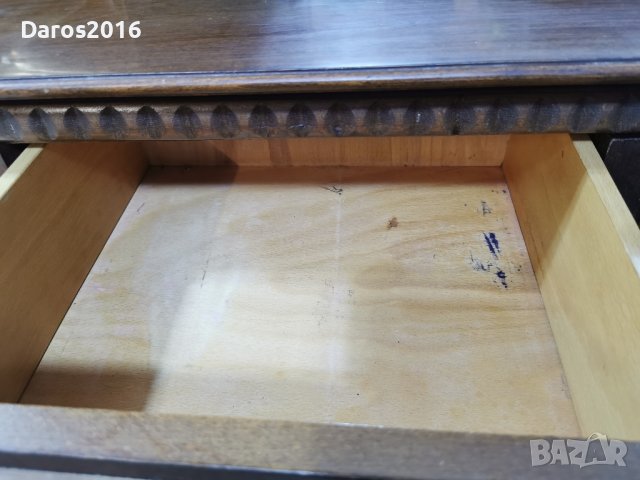 Стара тоалетка със сгъваемо огледало , снимка 4 - Антикварни и старинни предмети - 41882766