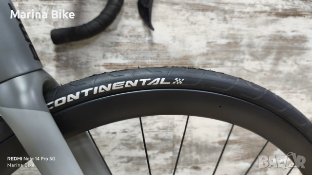 Карбонов шосеен велосипед BMC Teammachine SLR01 Four Disc Ultegra Di2 CRD351 | 47, снимка 10 - Велосипеди - 53664398