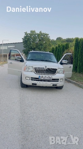 Lincoln Navigator FACELIFT 5.4L V8, снимка 13 - Автомобили и джипове - 53511137