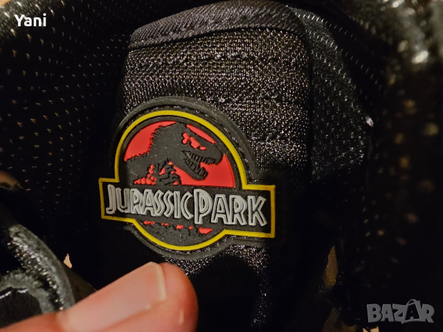 Reebok JURASSIC PARK Security 43, снимка 8 - Маратонки - 44749179