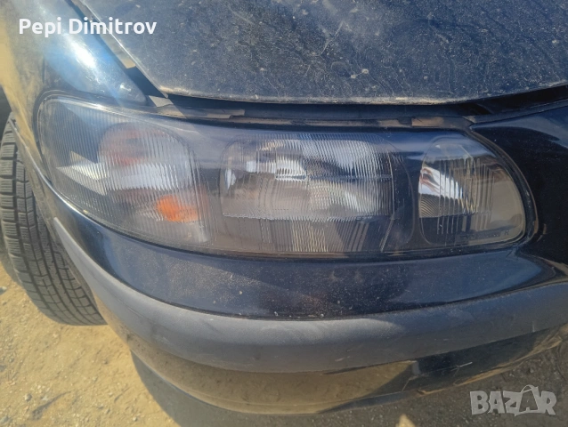 Десен фар volvo s60 2001 година, снимка 2 - Части - 53781269