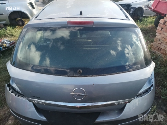 Заден капак за Опел Астра h . хечбек. 4/5 врати. 2005 год., снимка 3 - Части - 51794038