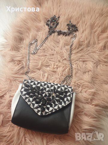 Чанта Алдо с камъни в бяло и черно  22,00лв., снимка 2 - Чанти - 41491376