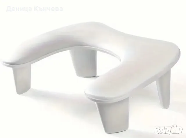 Поставка за маникюр за ръце 